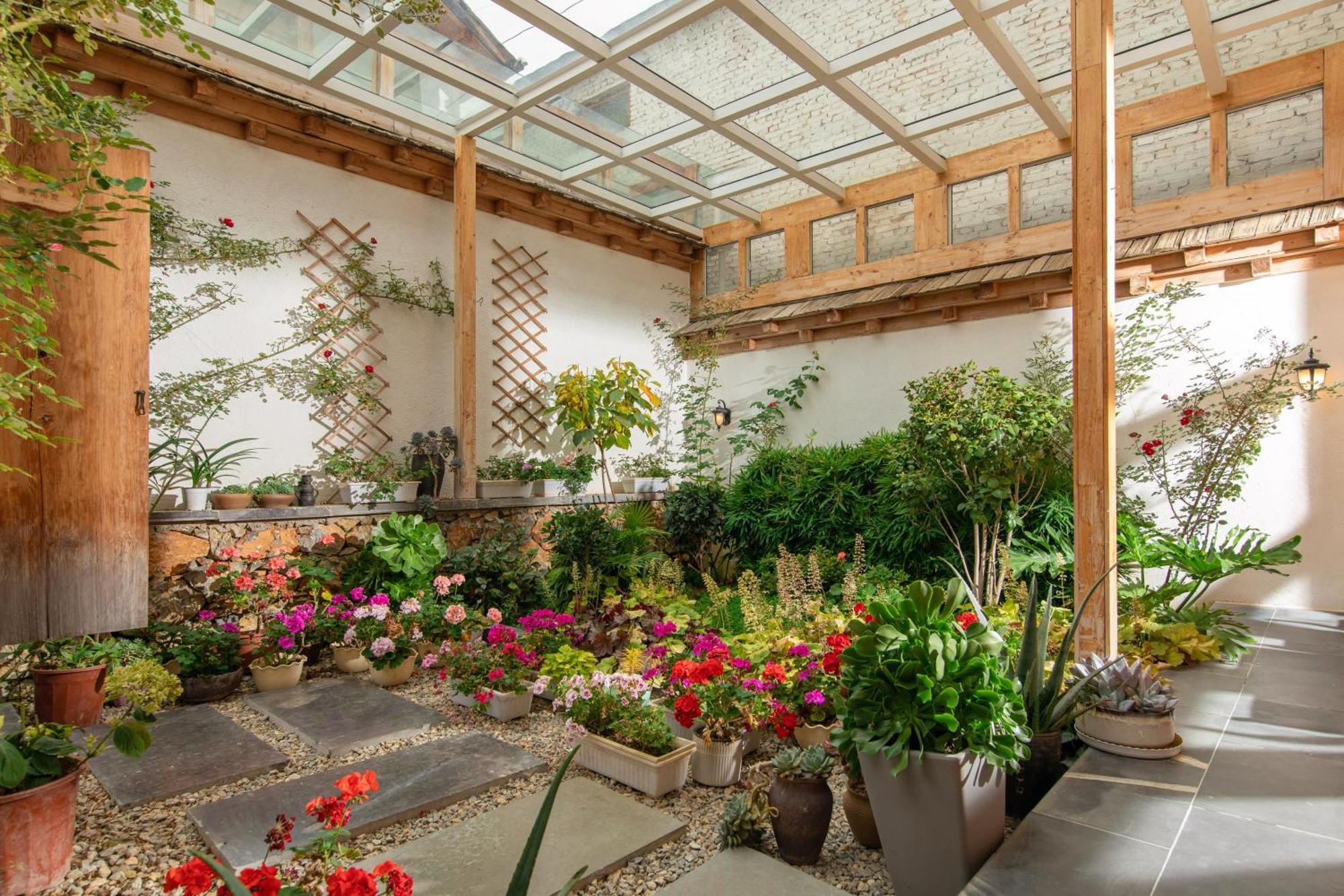 Courtyard Shangri-La 藏舍小院 Exteriér fotografie